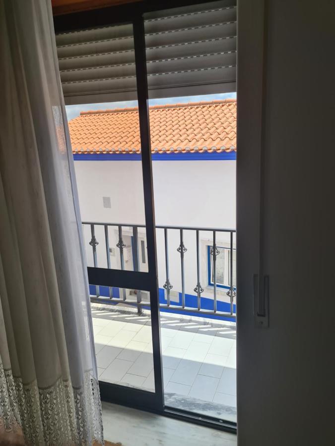 Gomes & Fortunato House Casais Brancos Ngoại thất bức ảnh