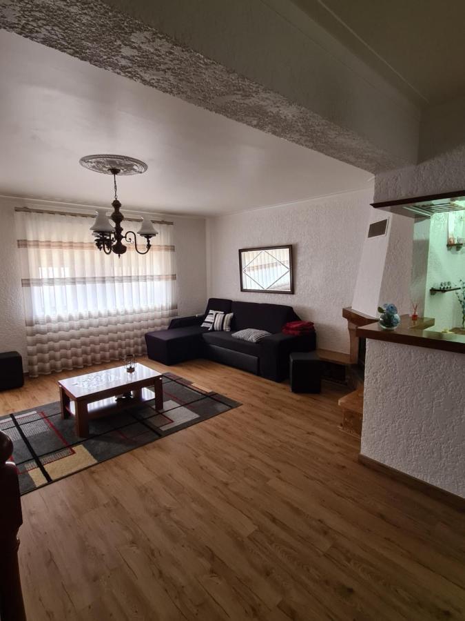 Gomes & Fortunato House Casais Brancos Ngoại thất bức ảnh
