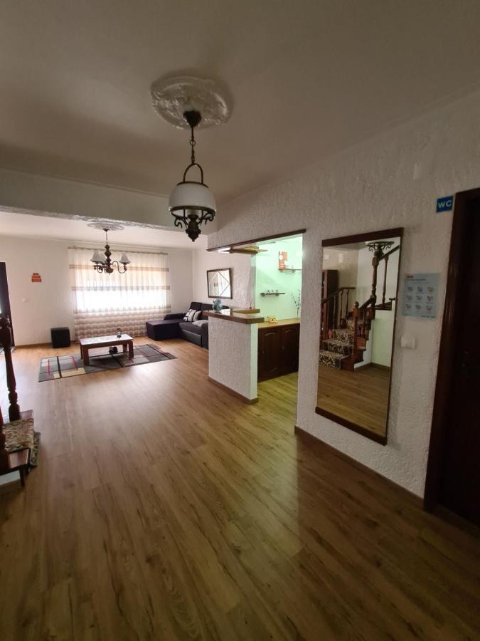 Gomes & Fortunato House Casais Brancos Ngoại thất bức ảnh